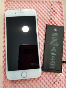 iPhone７　S・A様【バッテリー交換】